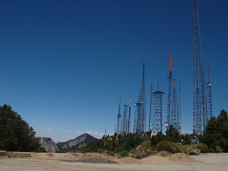 TV-towers-Mt-Wilson-2009-08-05-IMG_3298.jpg