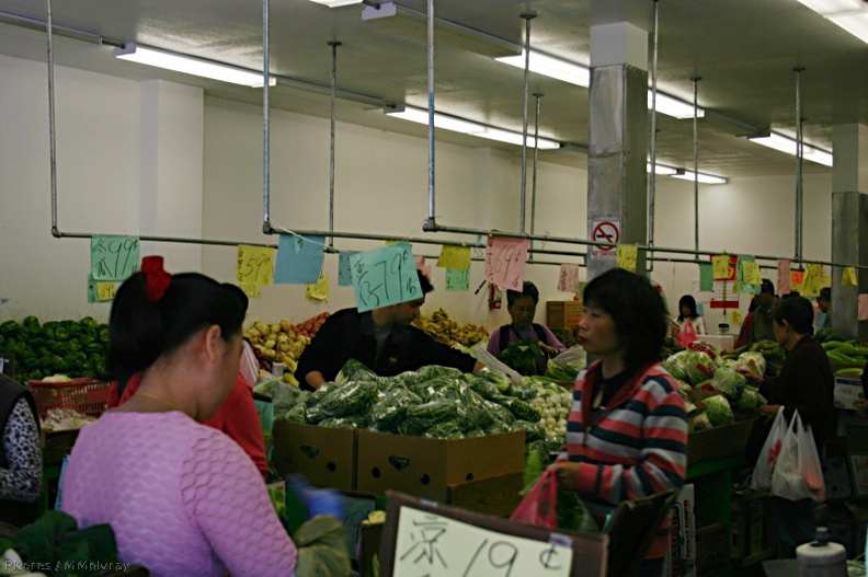 sf-chinatown-greengrocers-3-2006-06-29.jpg