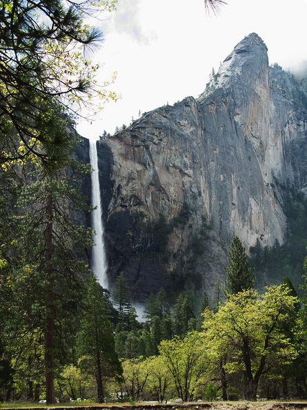 Bridalveil-Fall-Yosemite-2010-05-26-IMG_5795.jpg