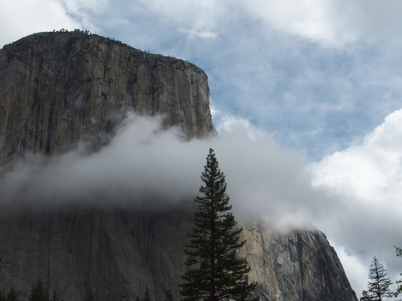 cloud-and-cliffs-near-Bridalveil-Fall-Yosemite-2010-05-26-IMG_5799.jpg