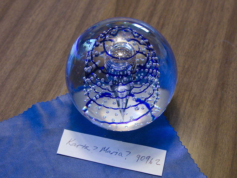 Karta-Maria-spelling-medium-clear-sphere-blue-spiral-with-bubbles--IMG_7325.jpg