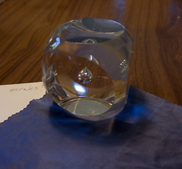 Morales-perhaps-faceted-cuboid-with-single-teardrop-bubble--IMG_7318.jpg